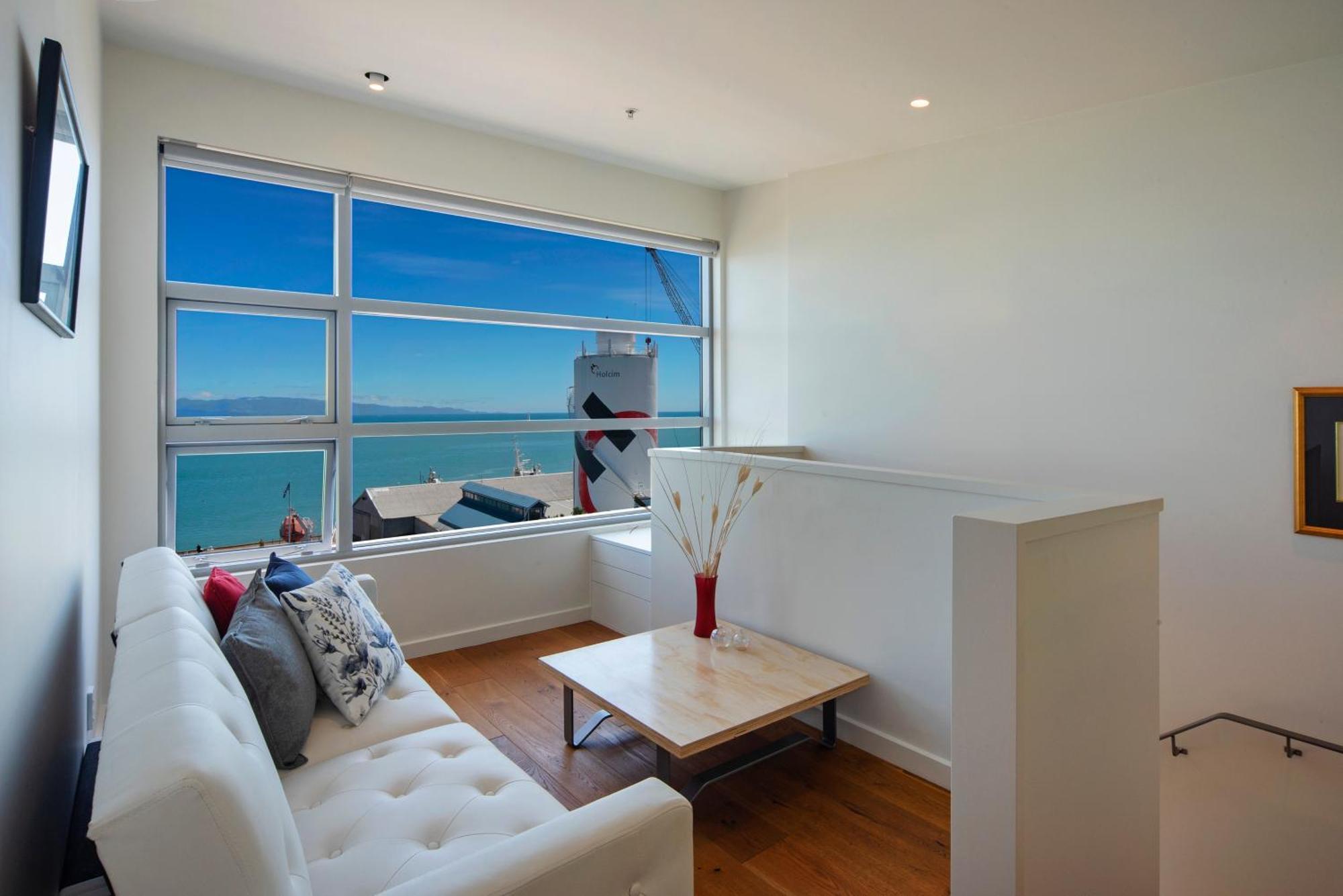 Penthouse 37 - Nelson Waterfront Apartment ภายนอก รูปภาพ