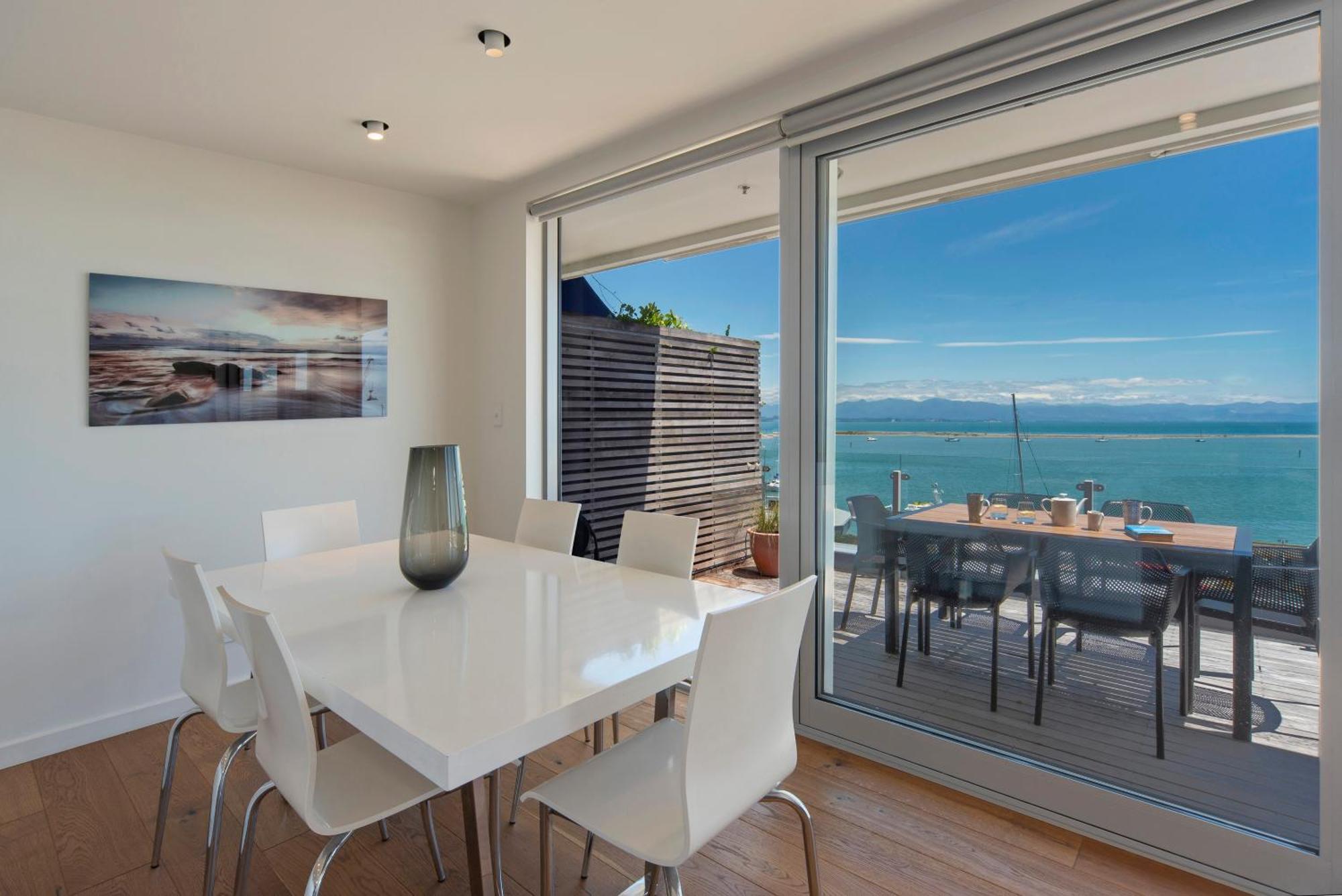 Penthouse 37 - Nelson Waterfront Apartment ภายนอก รูปภาพ