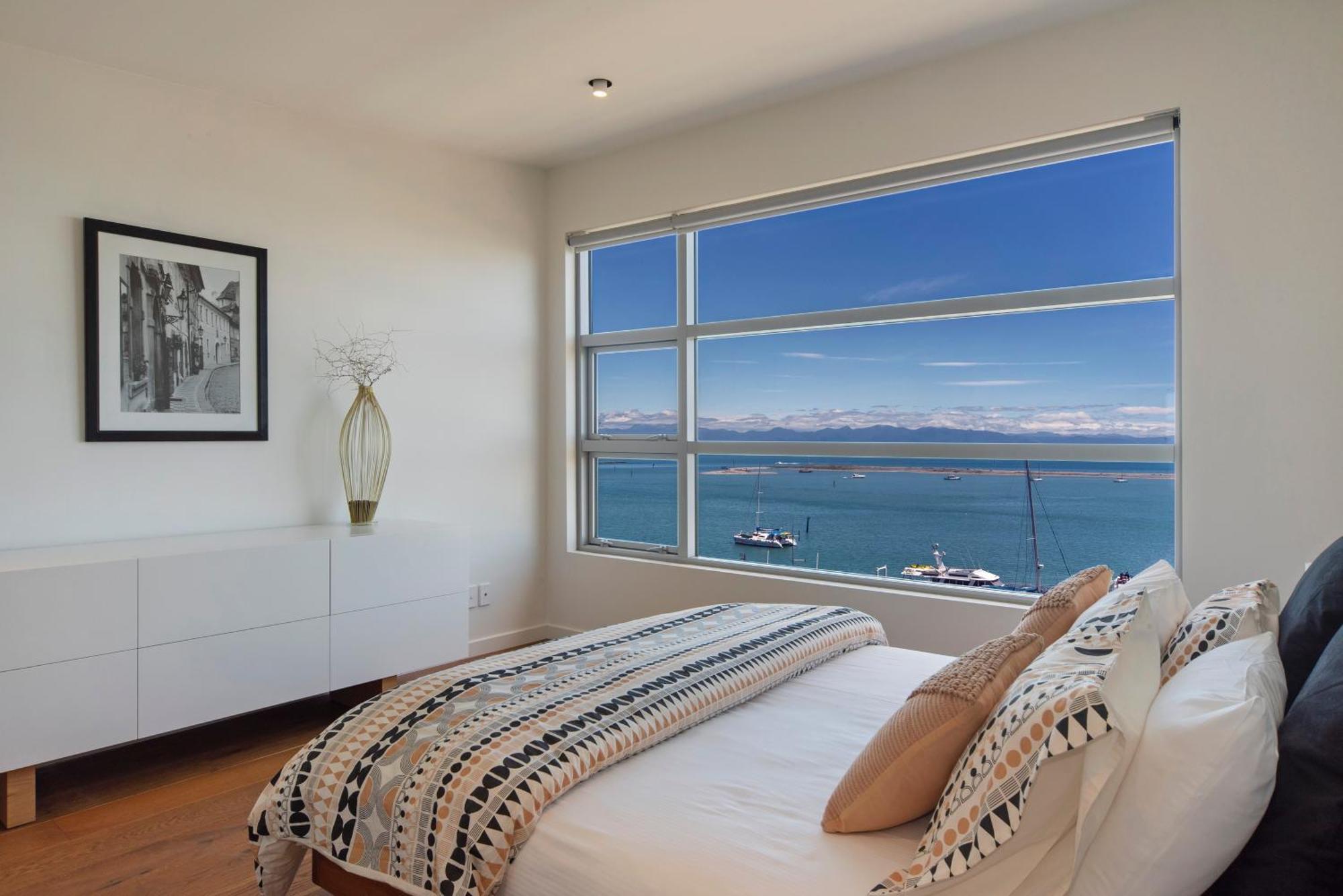 Penthouse 37 - Nelson Waterfront Apartment ภายนอก รูปภาพ